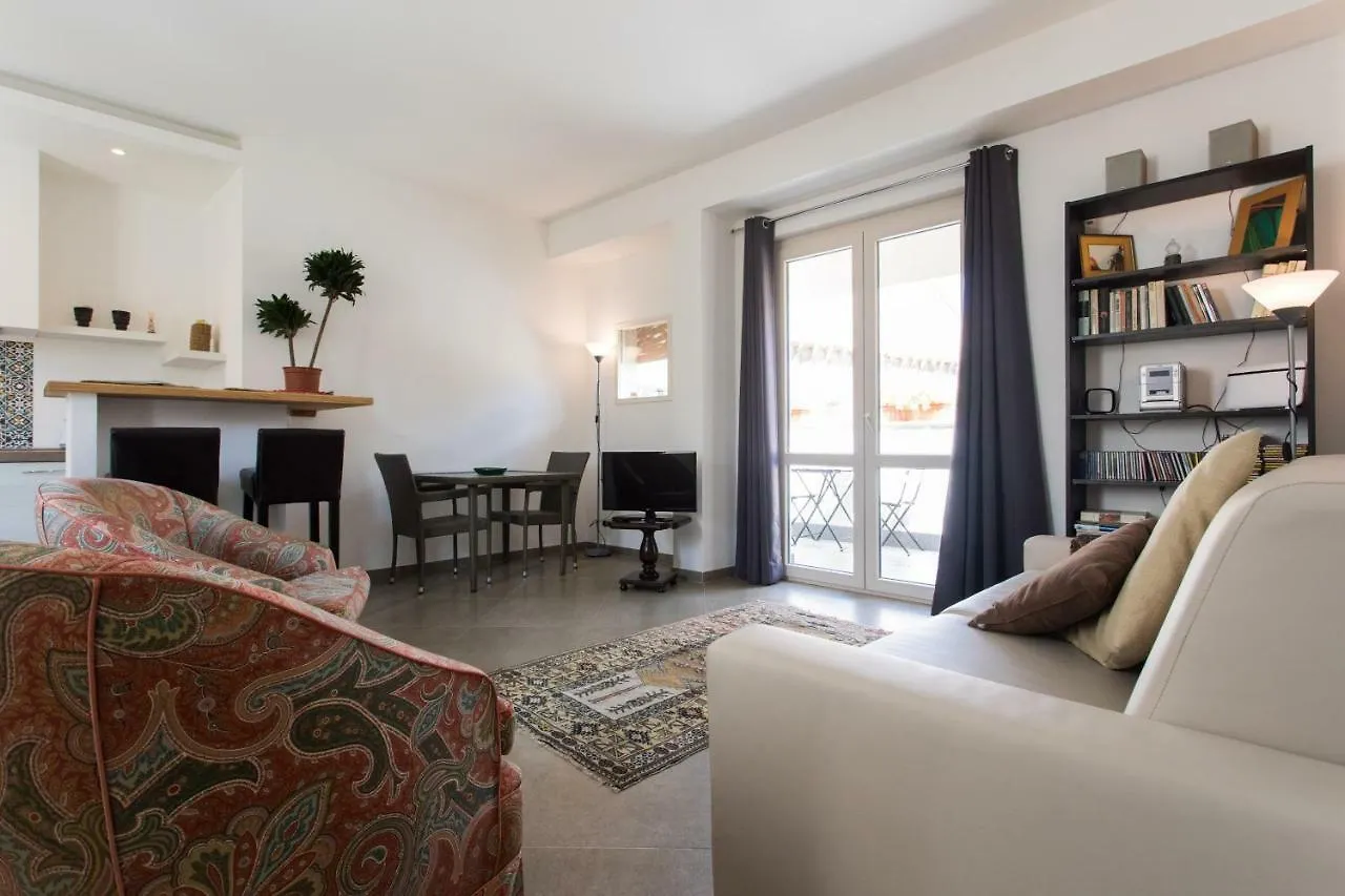 Overseas - Penthouse - Appartamento Attico - Palazzo San Matteo - Palerme Italie